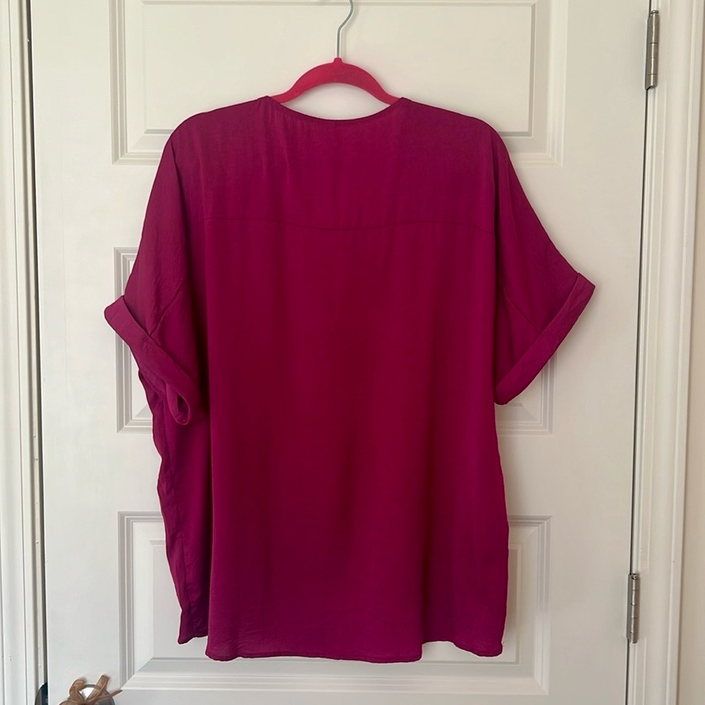 Glam Burgundy Hi-Lo Top - Picture 3 of 4